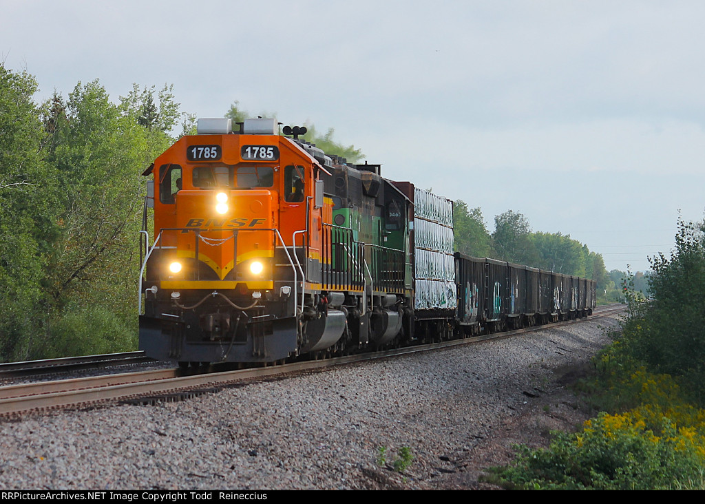 BNSF 1785